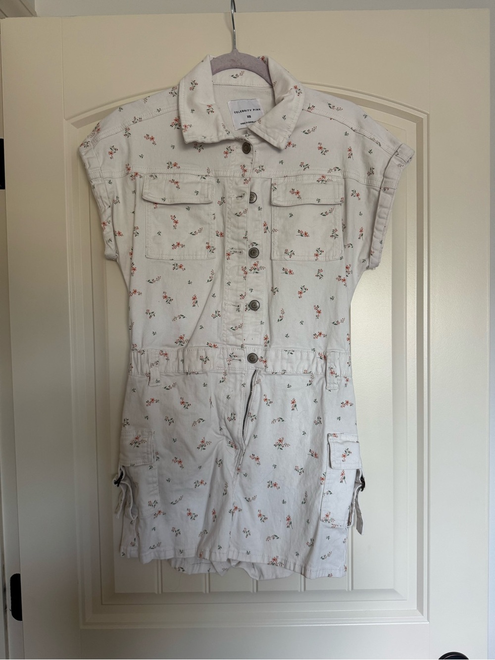 Floral Button-Front Utility Romper - White with Pink Floral